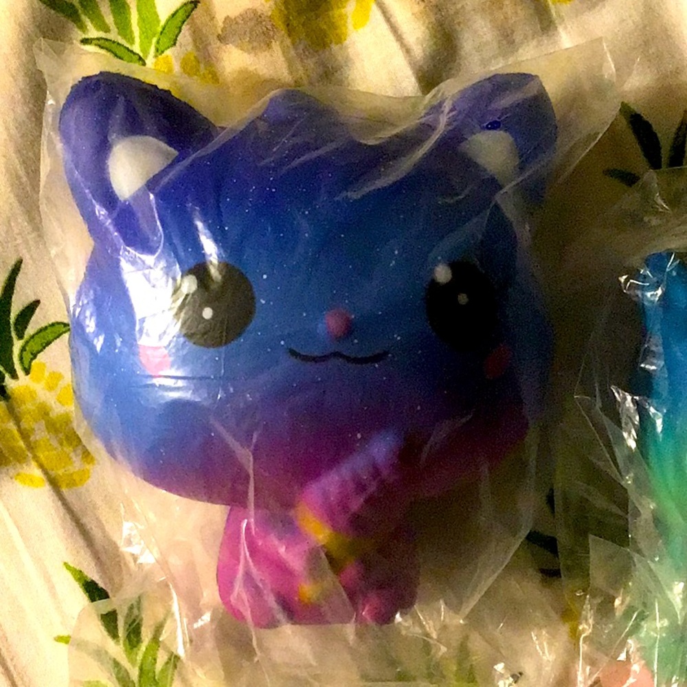 🦋3for$10 Squishy toys